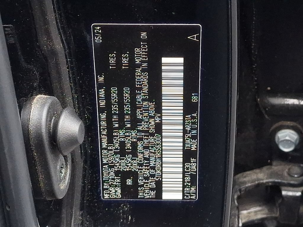 Used 2024 Toyota Highlander XSE AWD/4WD image 27