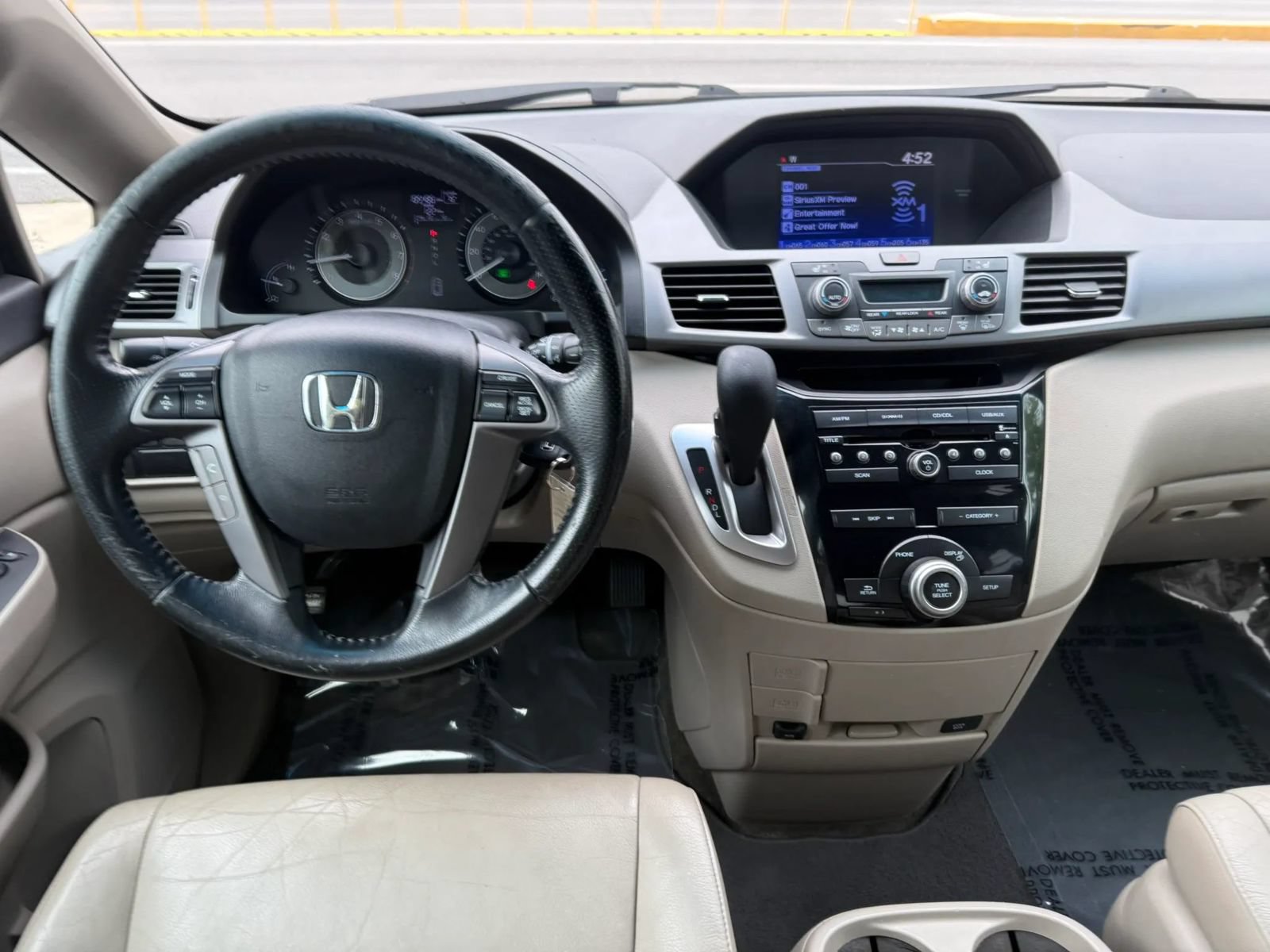 Used 2011 Honda Odyssey EX-L image 16