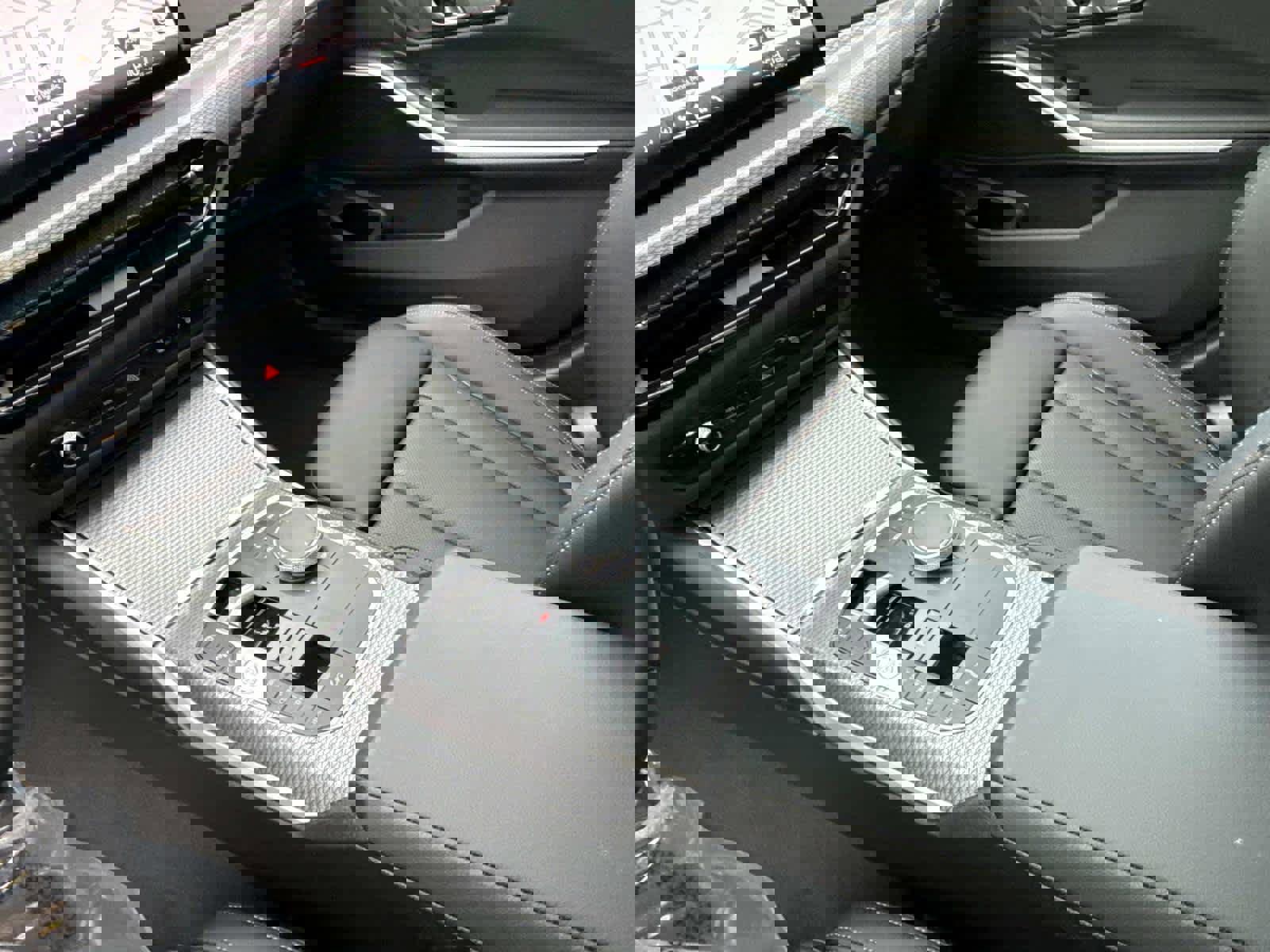 Certified 2025 BMW 330i xDrive Sedan w/ Premium Package image 21