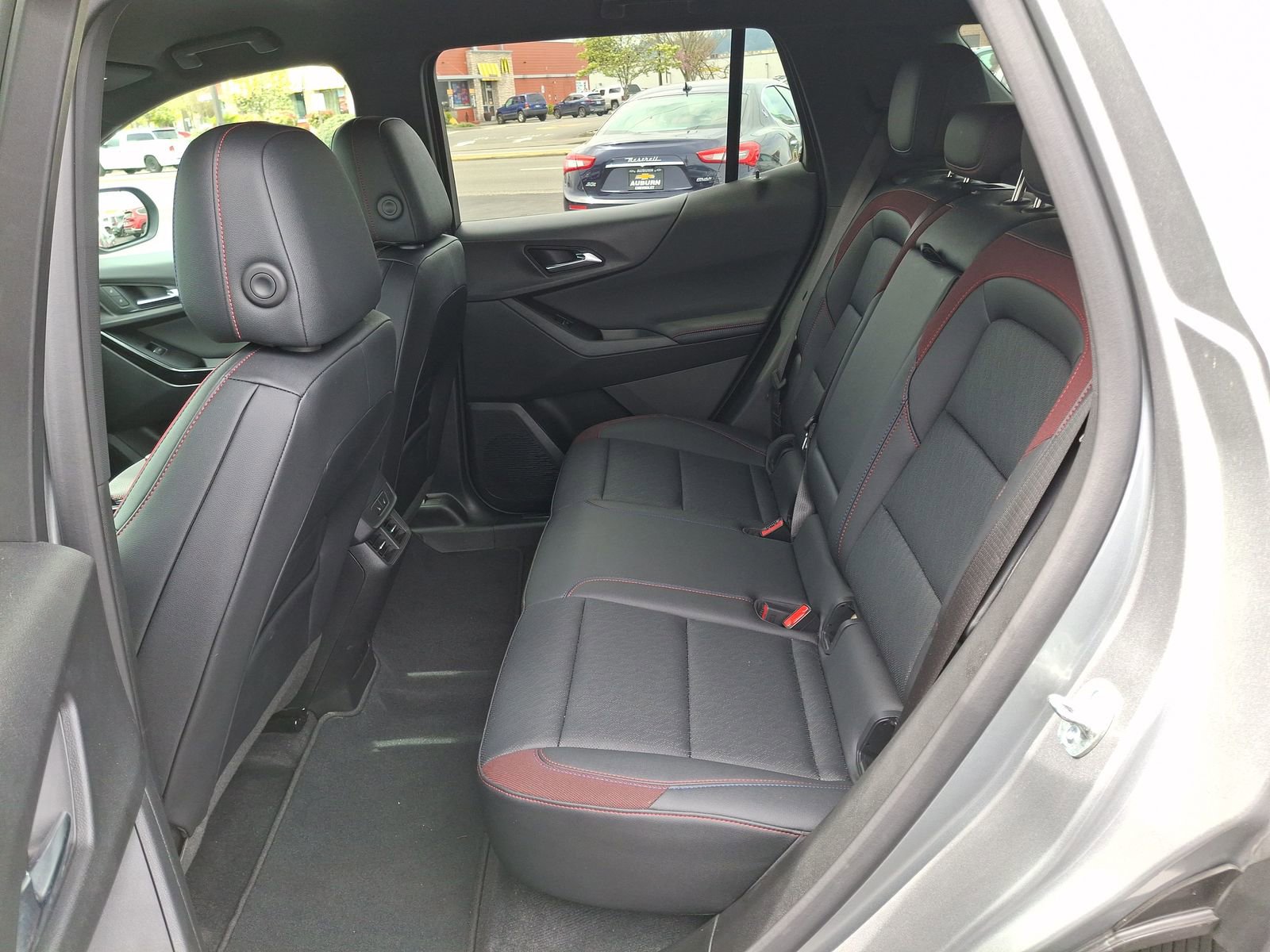 Used 2025 Chevrolet Equinox RS w/ Convenience Package III image 21