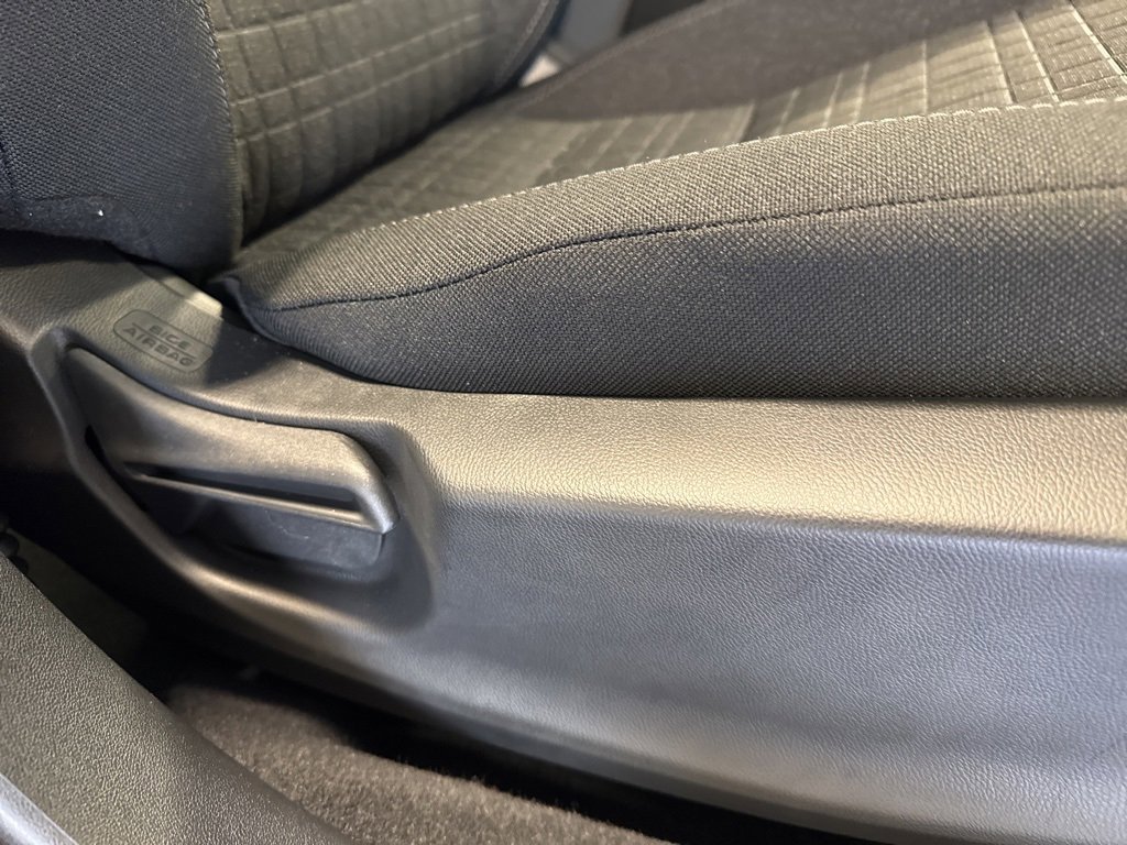 New 2026 Honda HR-V LX image 26