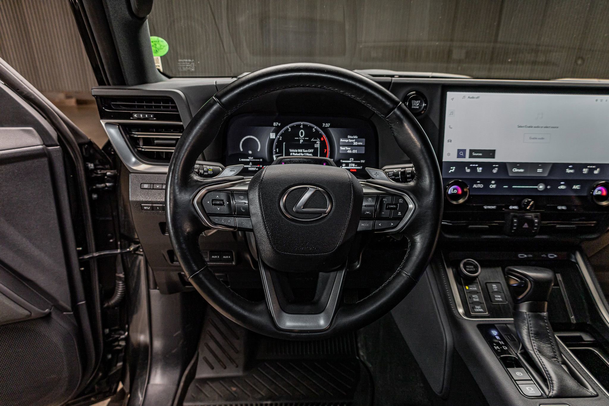 Used 2025 Lexus GX 550 AWD/4WD image 14