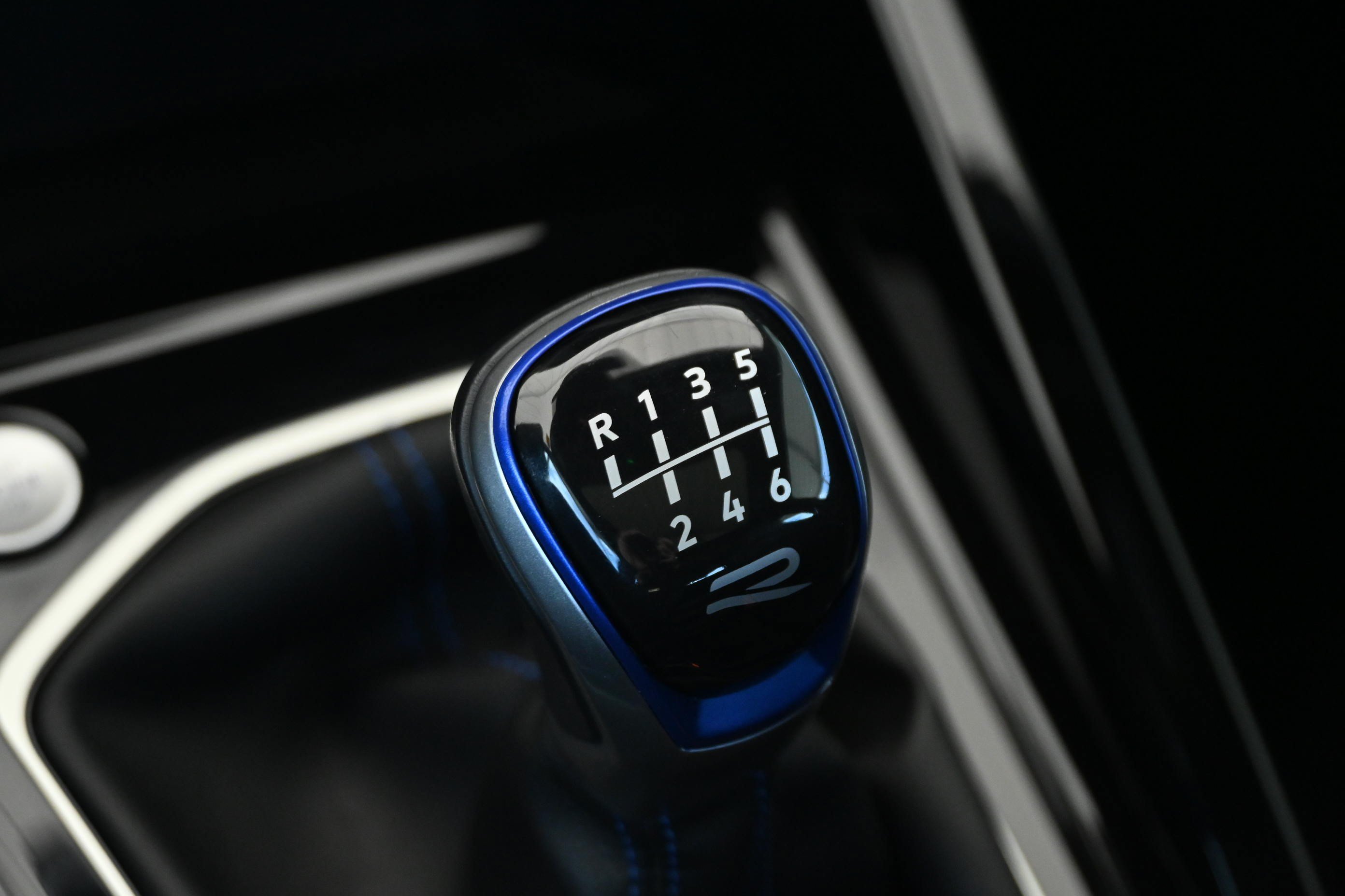 Used 2024 Volkswagen Golf R AWD/4WD image 21