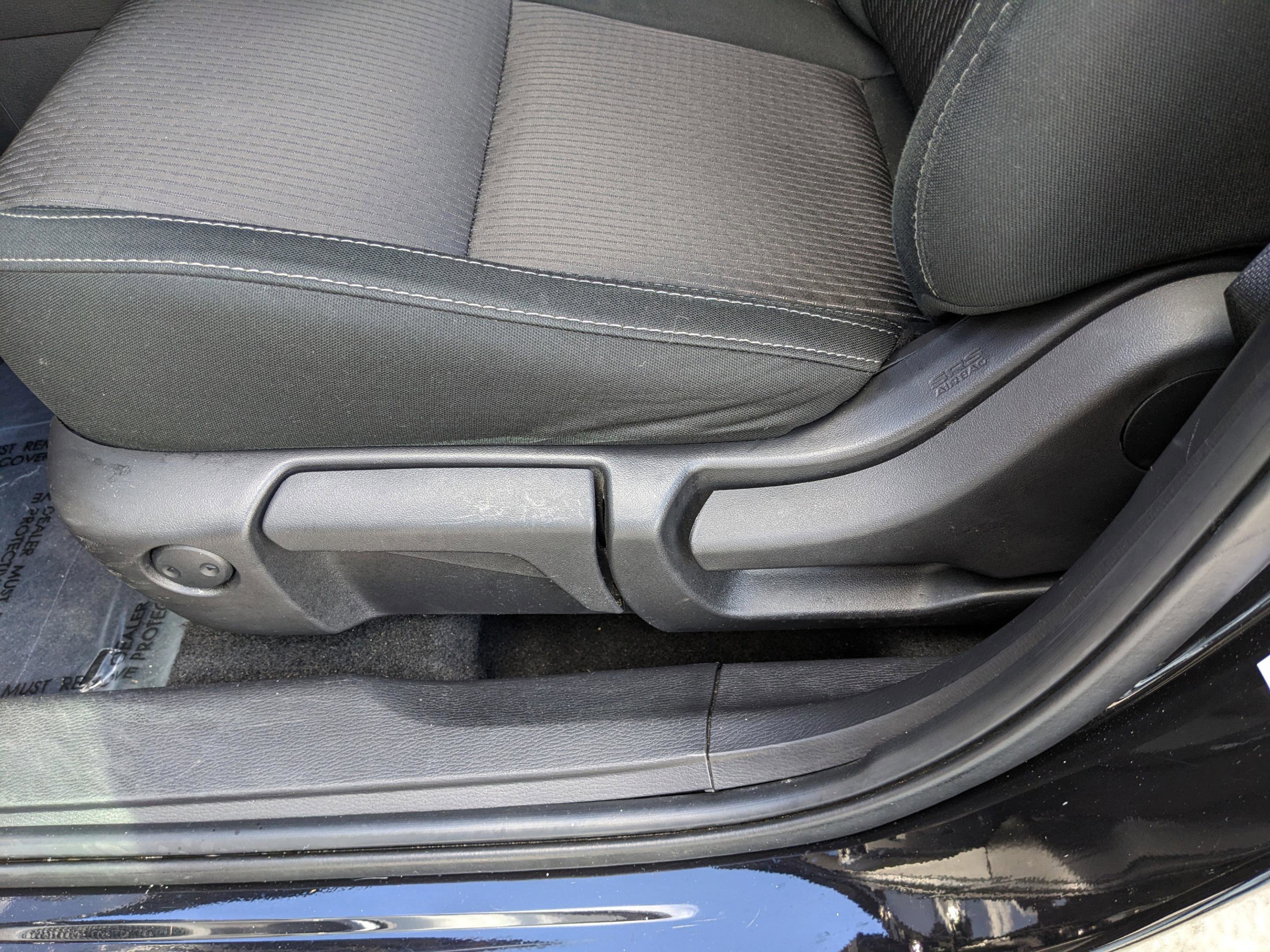 Used 2023 Mitsubishi Outlander ES image 17