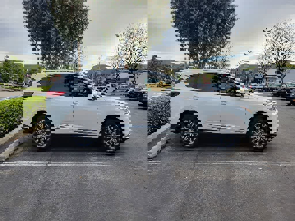 Used 2023 Acura RDX FWD w/ Technology Package image 9