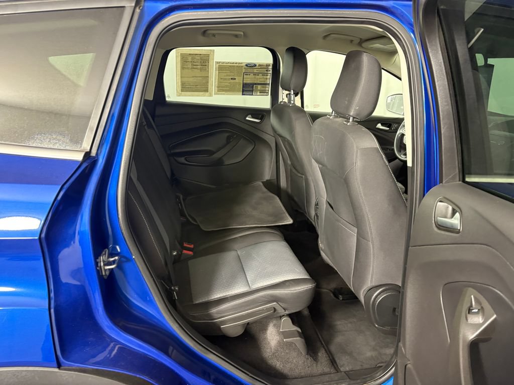 Certified 2018 Ford Escape SE AWD/4WD image 32