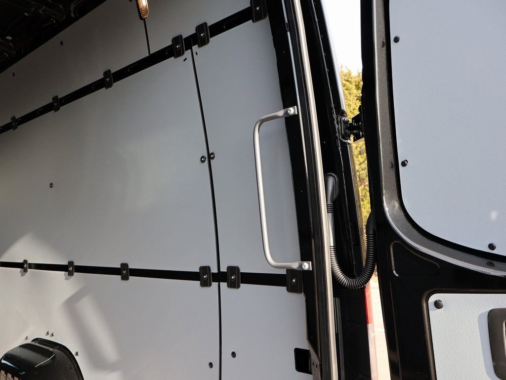 New 2026 Mercedes-Benz Sprinter 2500 image 26