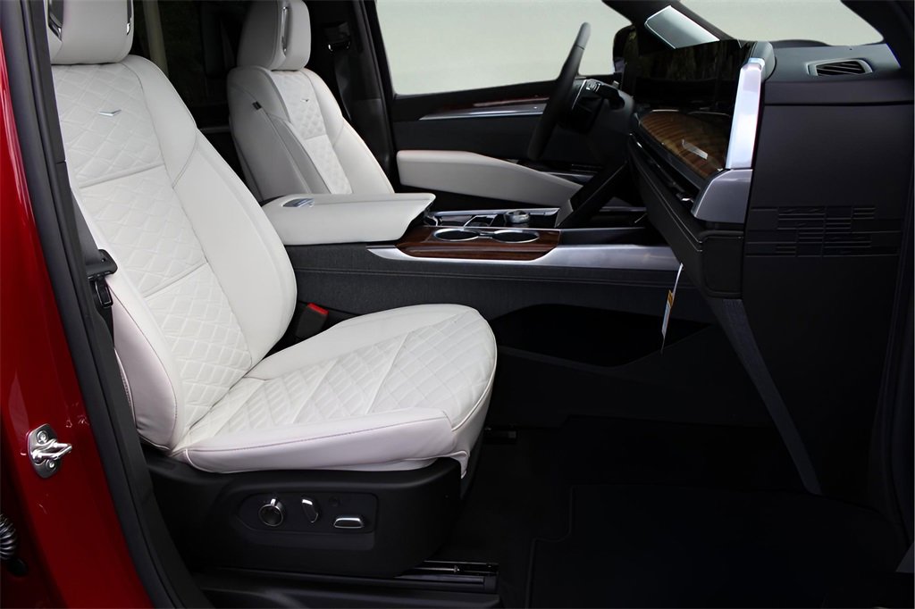 New 2026 Cadillac Escalade Platinum Sport image 18