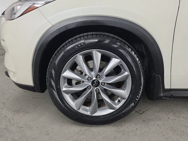 Used 2020 INFINITI QX50 Luxe w/ Navigation Package AWD/4WD image 9