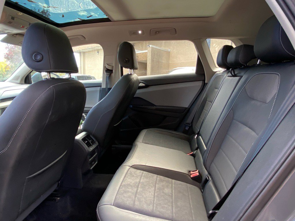 Certified 2023 Volkswagen Taos SE w/ Panoramic Sunroof Package image 18