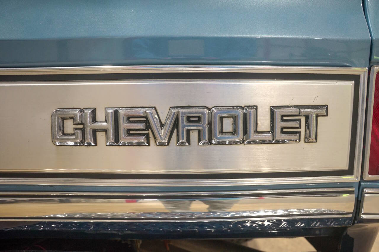Used 1987 Chevrolet Silverado 1500 1500 RWD image 24