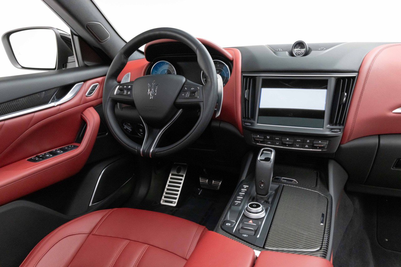 Used 2021 Maserati Levante S GranSport AWD/4WD image 12