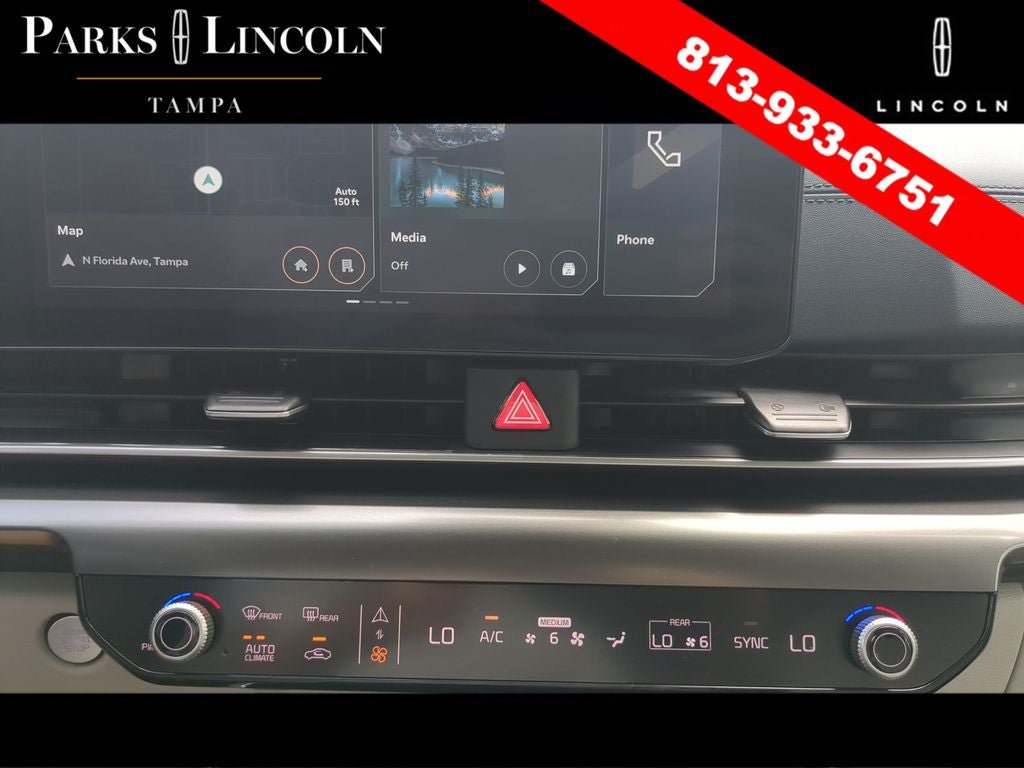 Used 2025 Kia Carnival SX FWD image 23