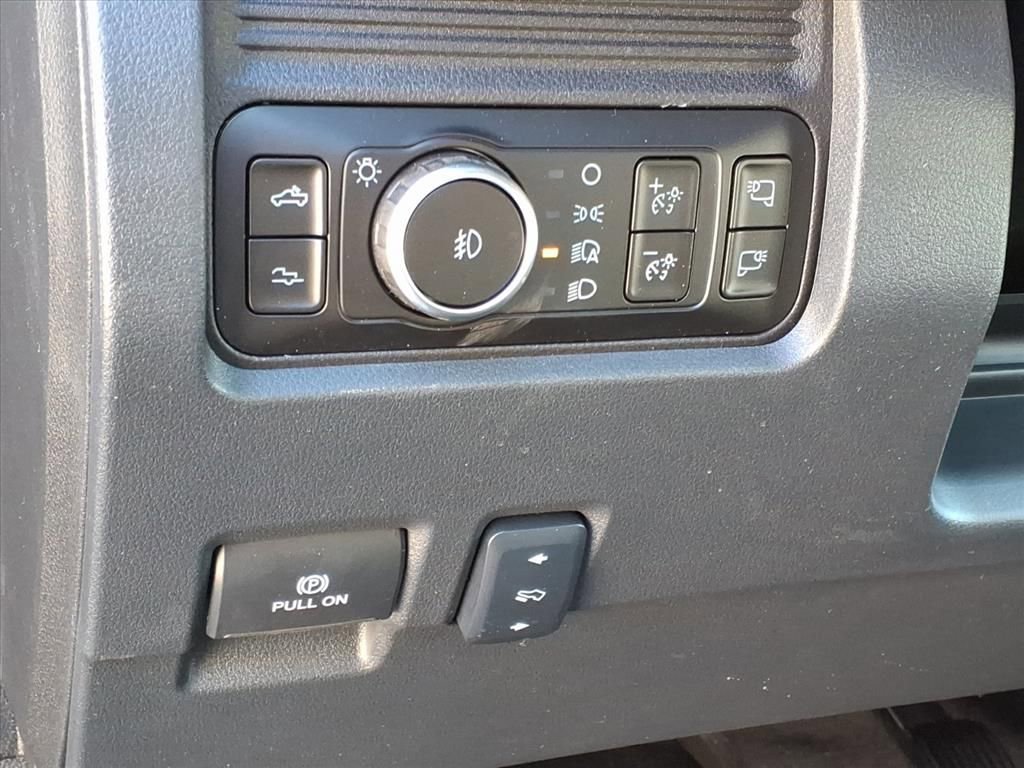 New 2026 Ford F350 Platinum w/ FX4 Off-Road Package image 21