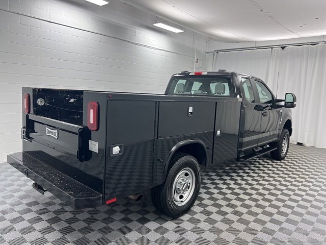 Used 2021 Ford F350 XL w/ Power Equipment Group image 5