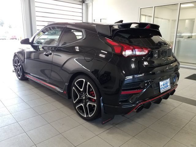 Used 2020 Hyundai Veloster N w/ Performance Package FWD image 17