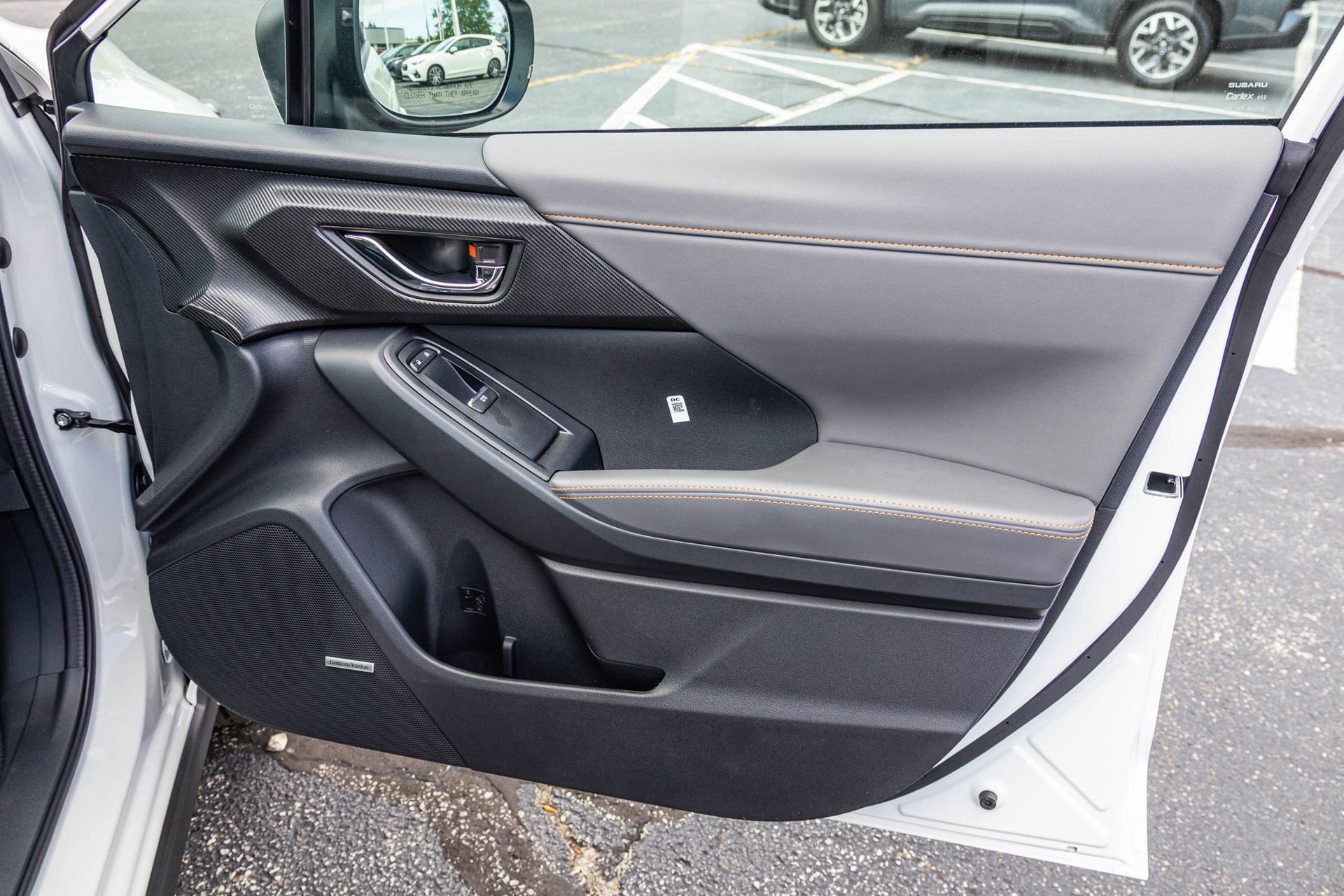 New 2025 Subaru Crosstrek 2.5i Limited w/ Crosstrek Mirror Package image 50