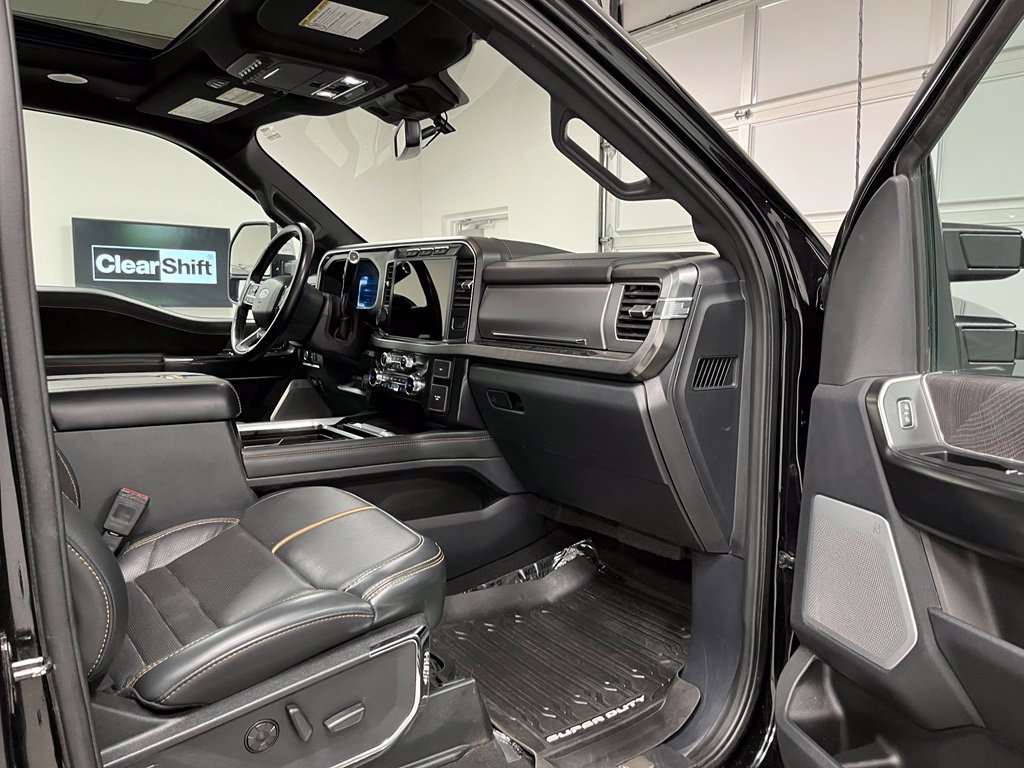 Used 2024 Ford F350 Platinum w/ Tremor Off-Road Package AWD/4WD image 57