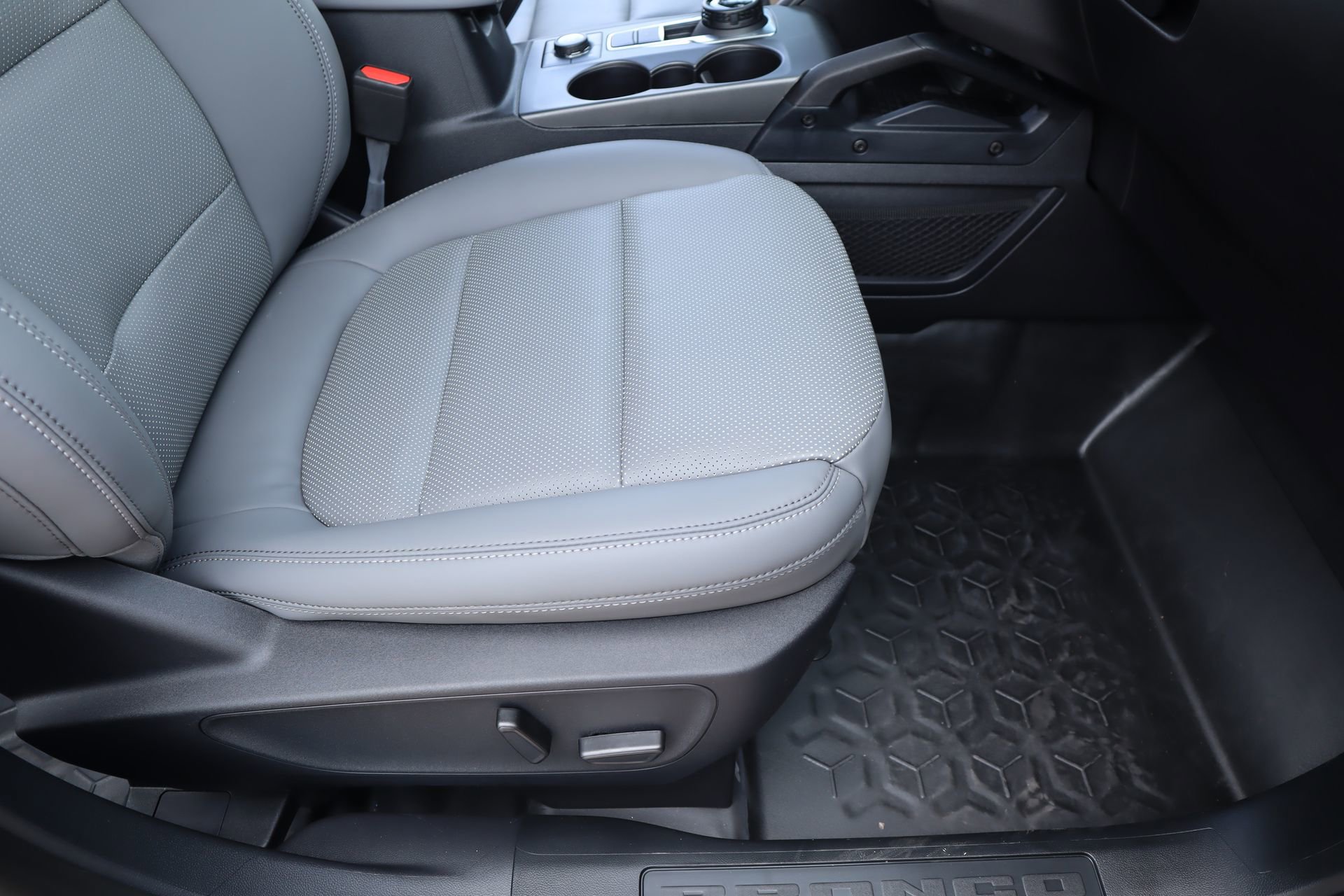 New 2025 Ford Bronco Sport Badlands image 14