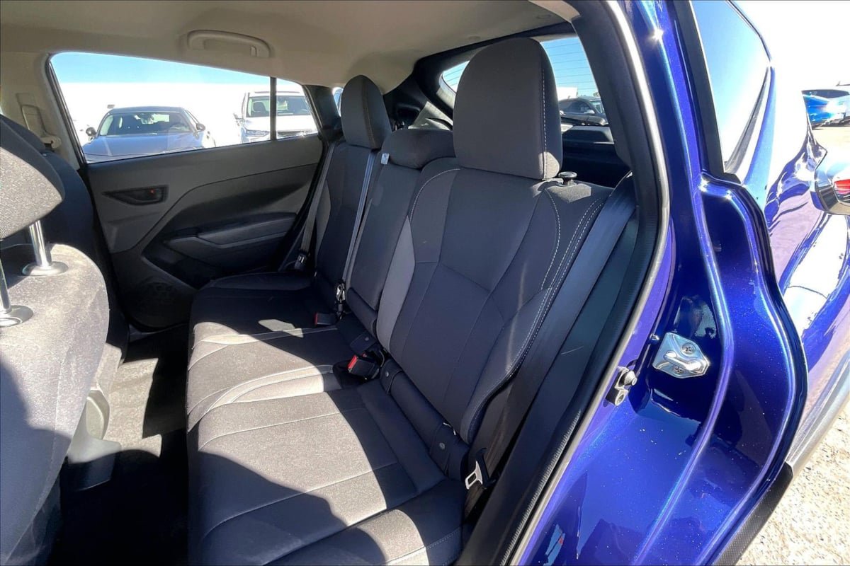 Used 2025 Subaru Crosstrek 2.5i Premium AWD/4WD image 22