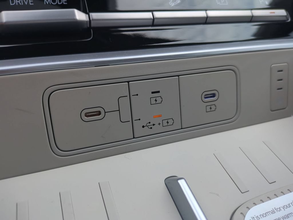 New 2026 Hyundai Santa Fe Limited FWD image 29