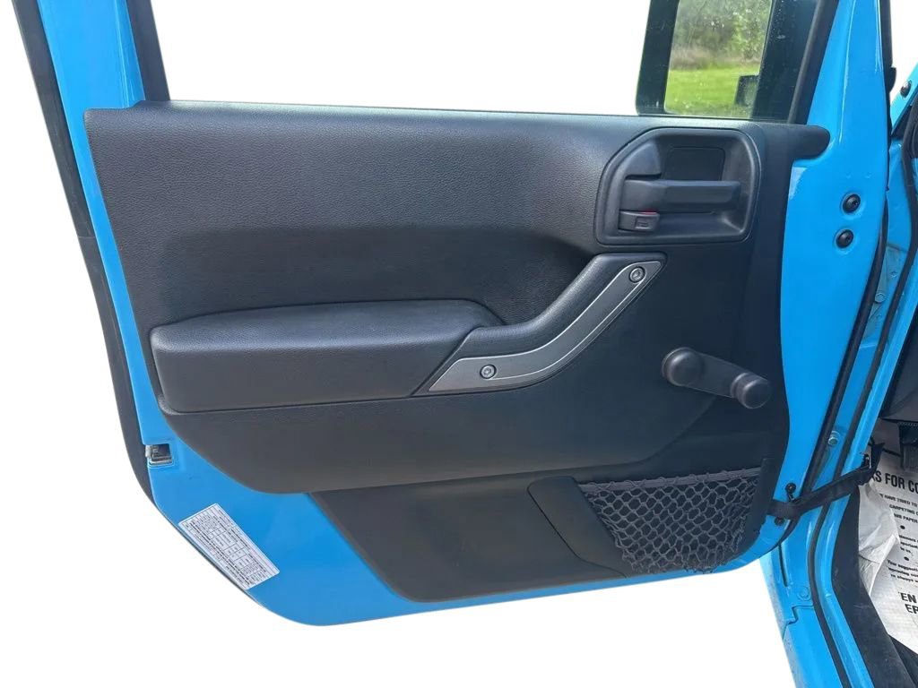 Used 2018 Jeep Wrangler Sport image 11