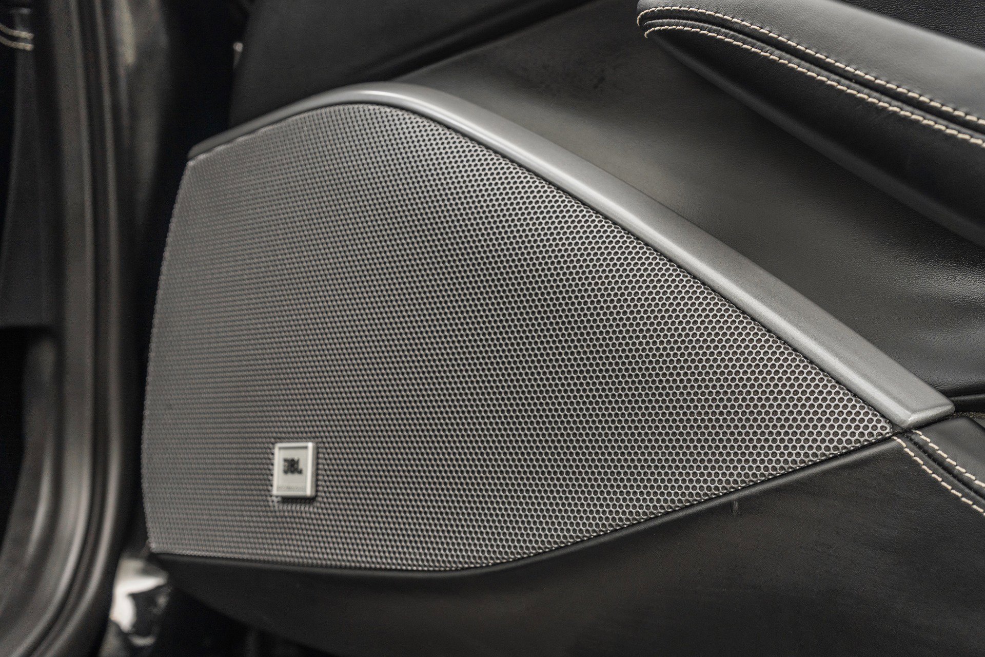 Used 2020 Ferrari Portofino image 42