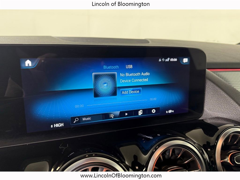 Used 2023 Mercedes-Benz GLA 250 4MATIC image 38