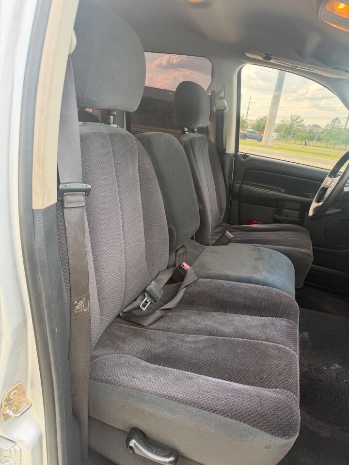 Used 2004 Dodge Ram 1500 Truck SLT RWD image 11