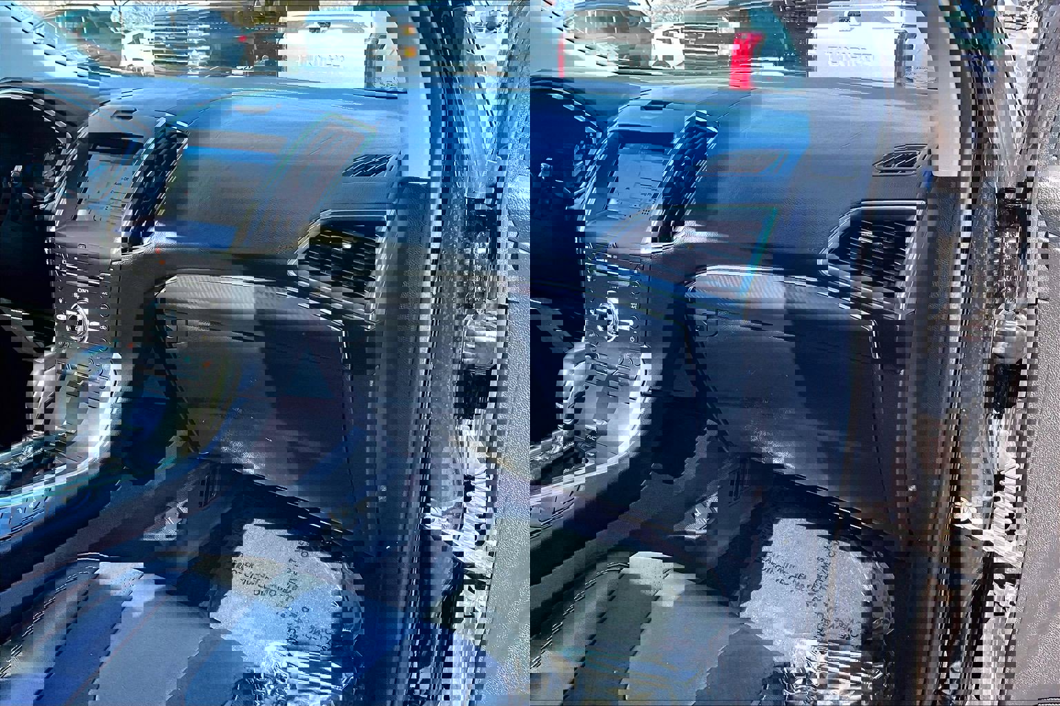 Used 2017 Ford Edge Sport w/ Equipment Group 401A image 15