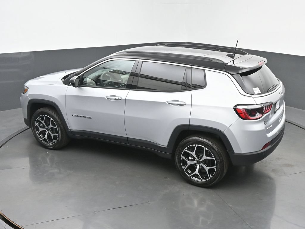 New 2026 Jeep Compass Limited w/ Sun, Sound & Navigation Group AWD/4WD image 38