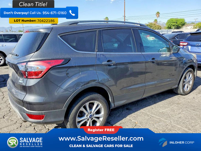 Used 2018 Ford Escape SE AWD/4WD image 4