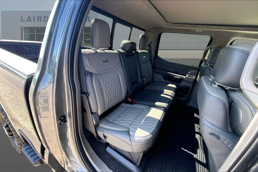 New 2026 Ford F250 Platinum w/ Platinum Plus Package AWD/4WD image 11