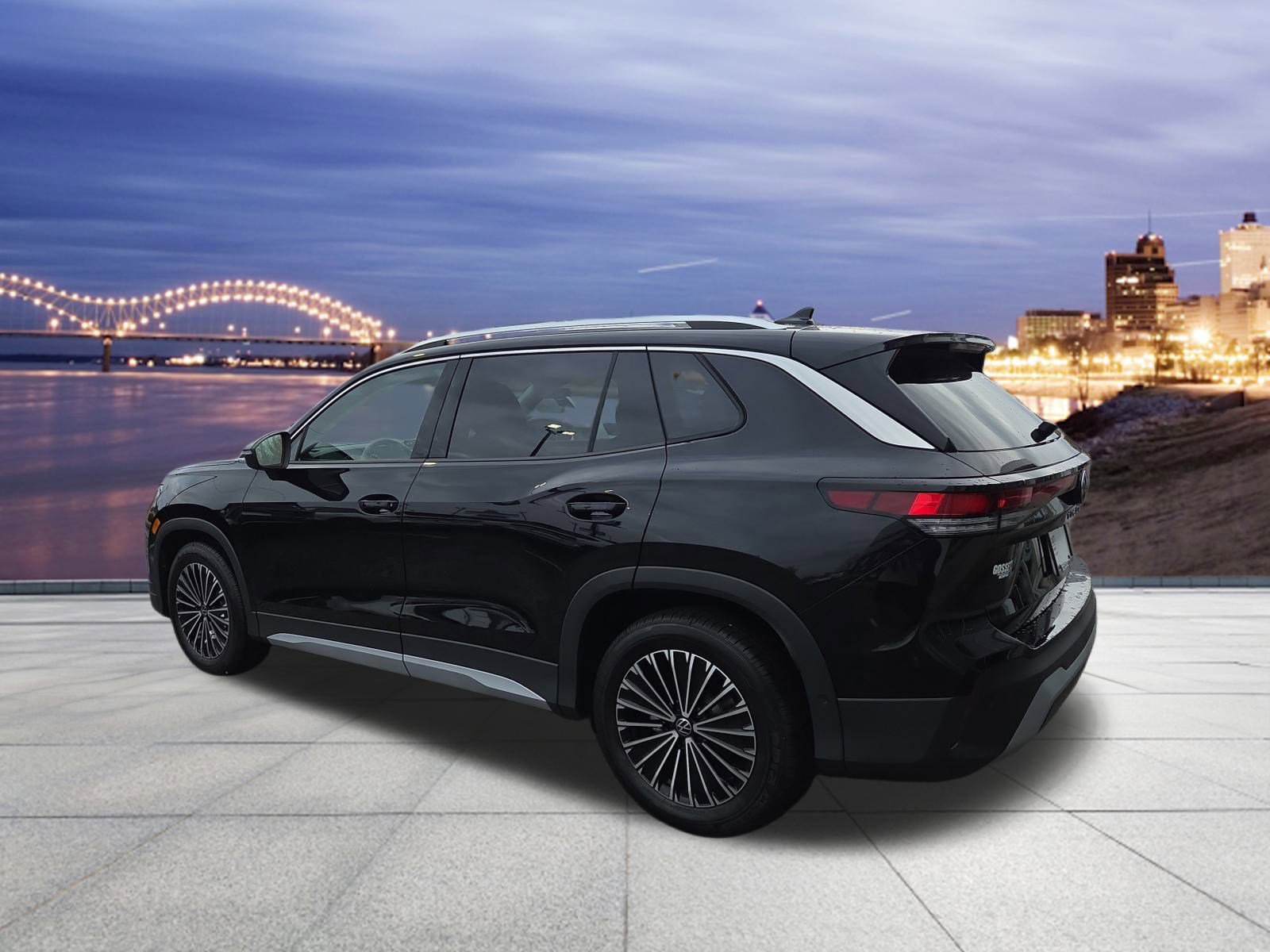 New 2026 Volkswagen Tiguan S image 3