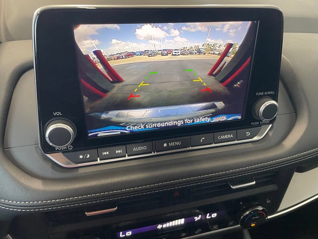 Certified 2025 Nissan Rogue SV w/ SV Premium Package FWD image 8