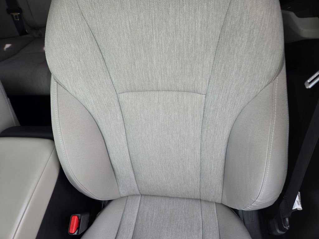 Certified 2023 Honda Accord EX image 18