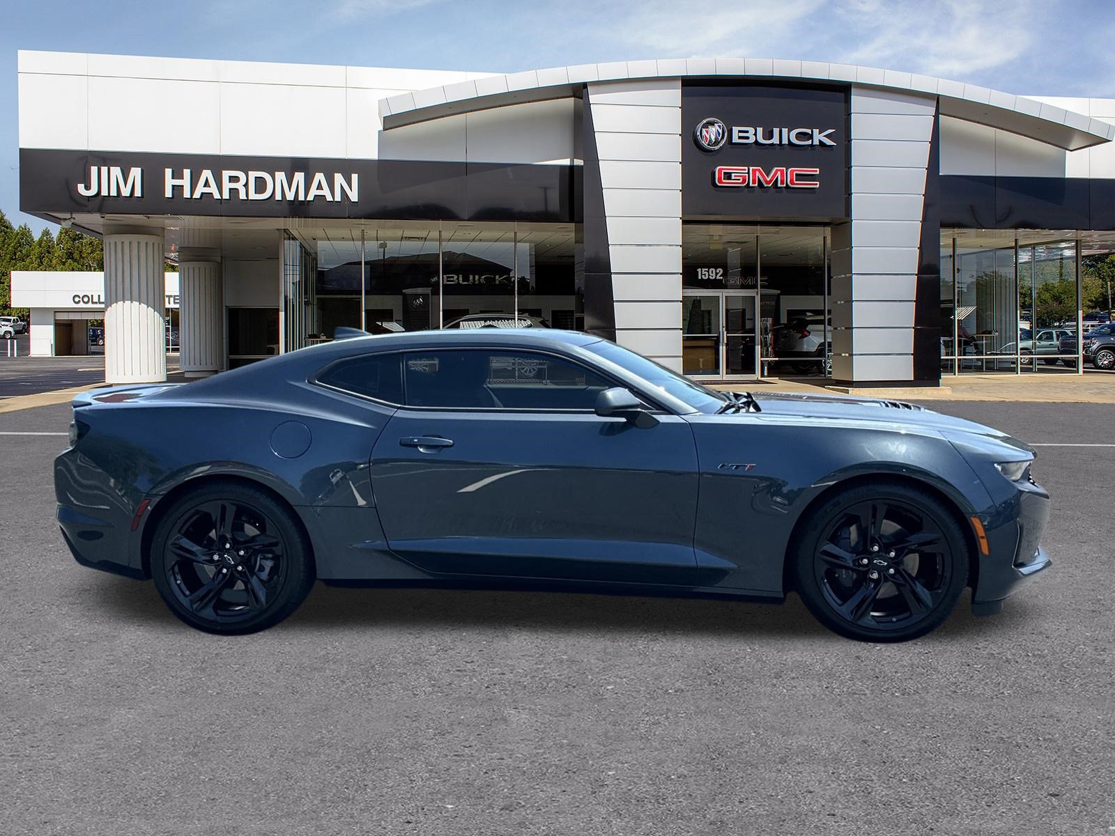 Used 2022 Chevrolet Camaro LT w/ RS Package RWD image 8