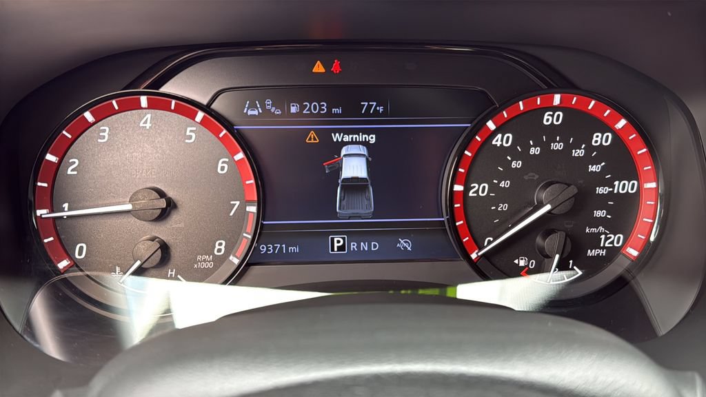 Used 2025 Nissan Frontier Pro-X w/ Pro Convenience Package RWD image 9