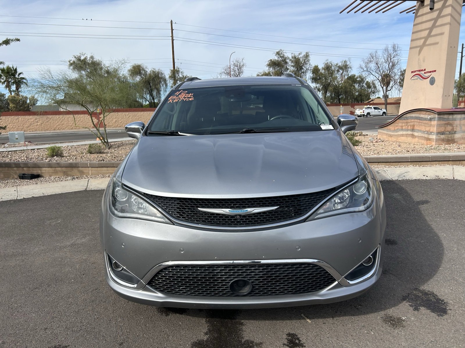Used 2020 Chrysler Pacifica Limited w/ Advanced Safetytec Group image 8