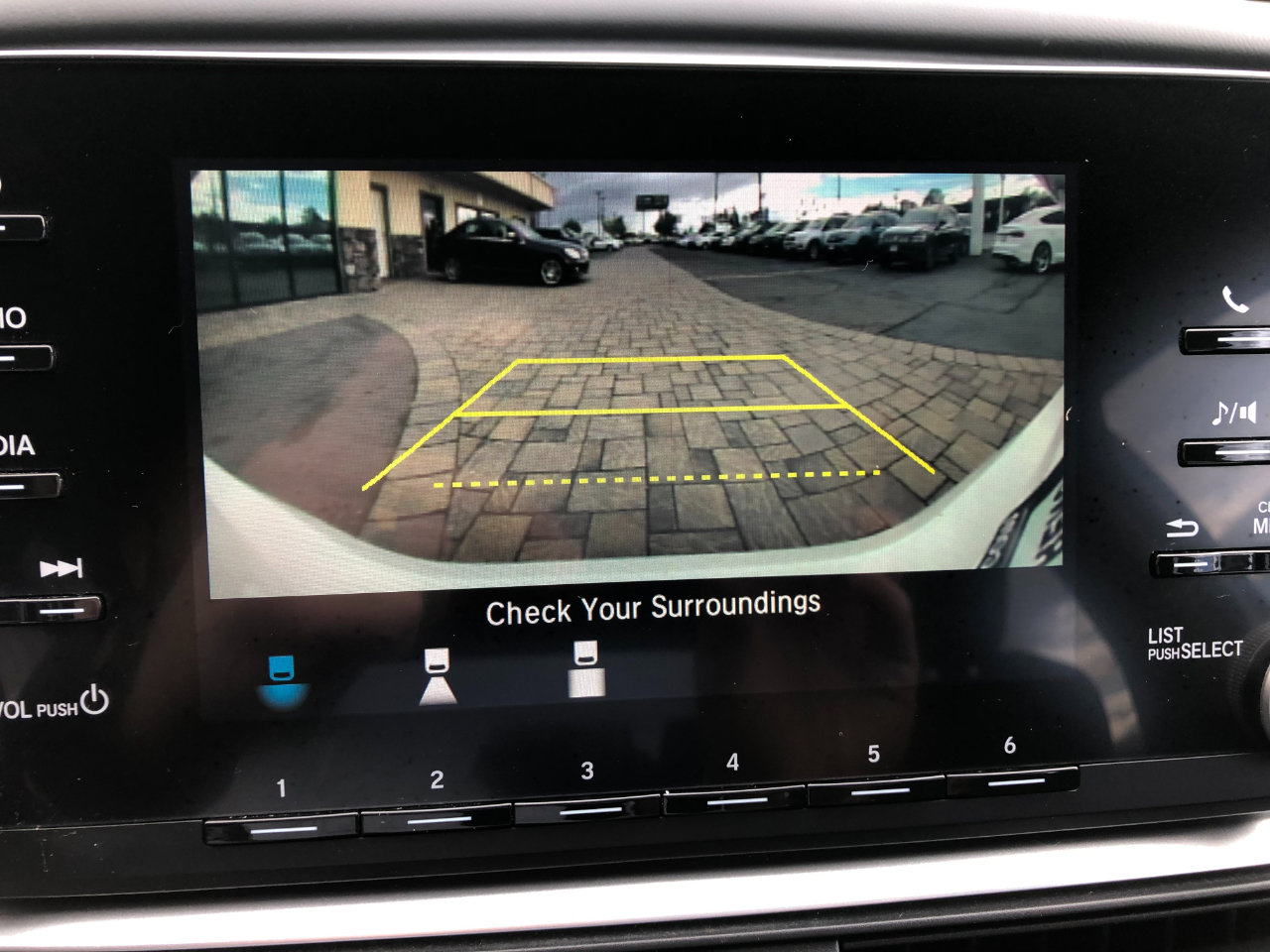 Used 2019 Honda Accord LX image 16