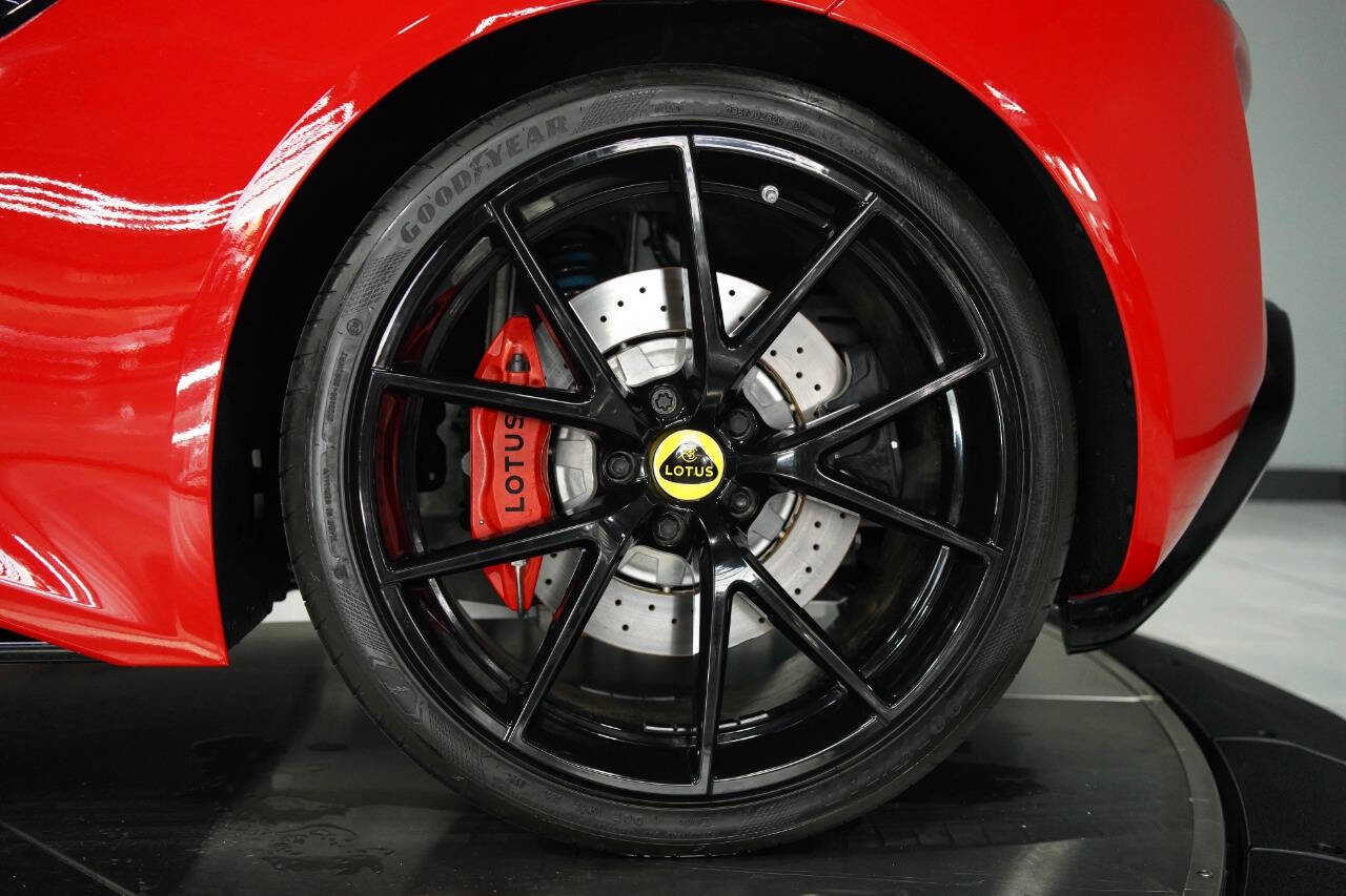 Used 2024 Lotus Emira First Edition image 39