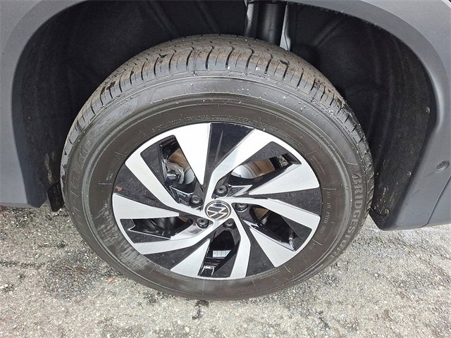 New 2026 Volkswagen Tiguan S image 5