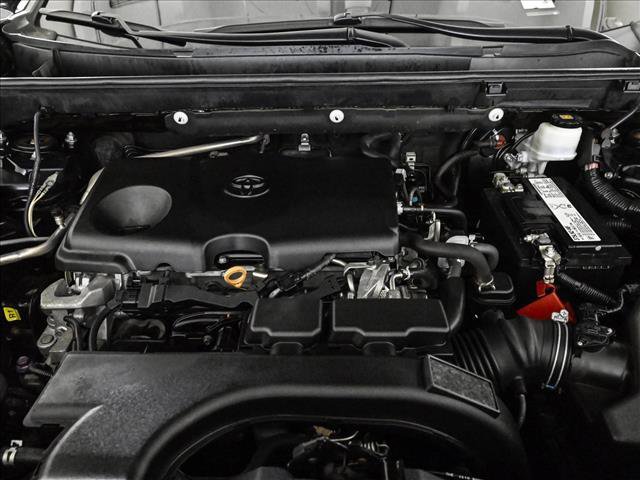 Used 2019 Toyota RAV4 Limited FWD image 23