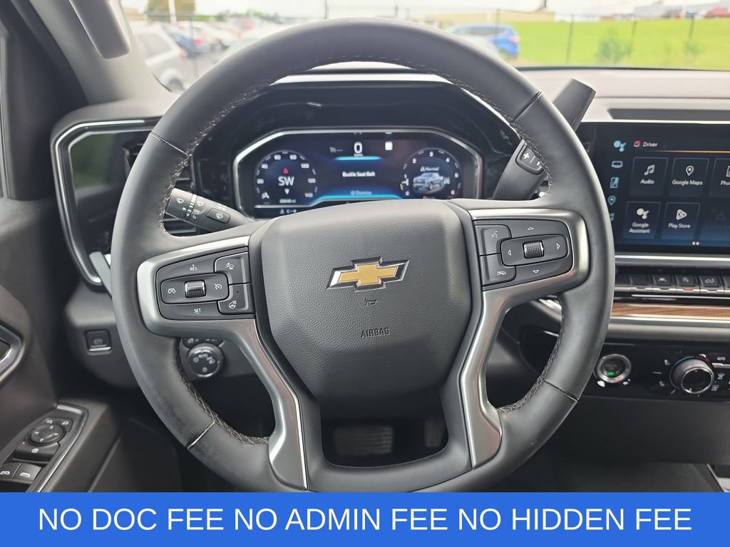 Used 2023 Chevrolet Silverado 1500 LT AWD/4WD image 16