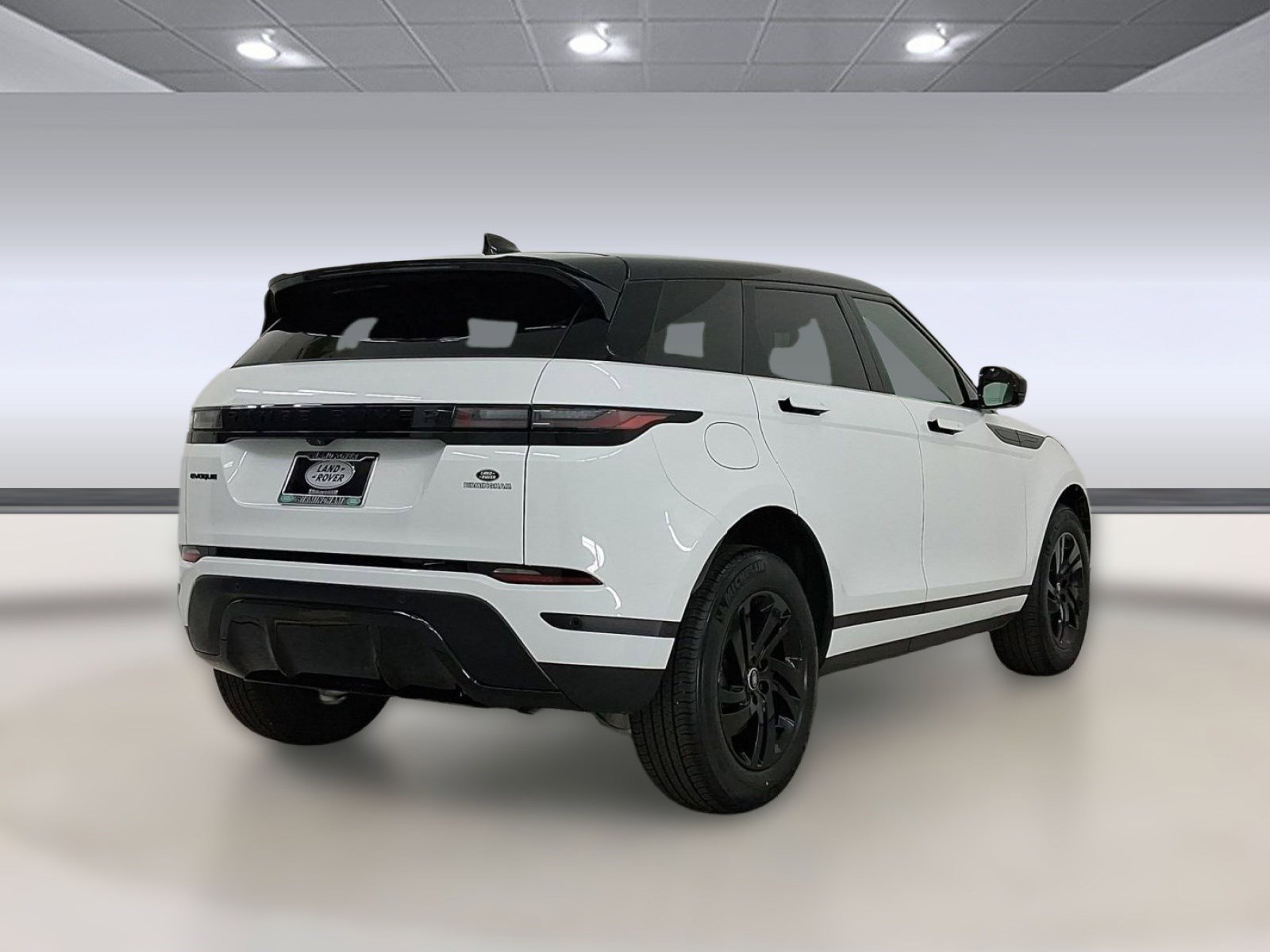 Used 2026 Land Rover Range Rover Evoque S image 9