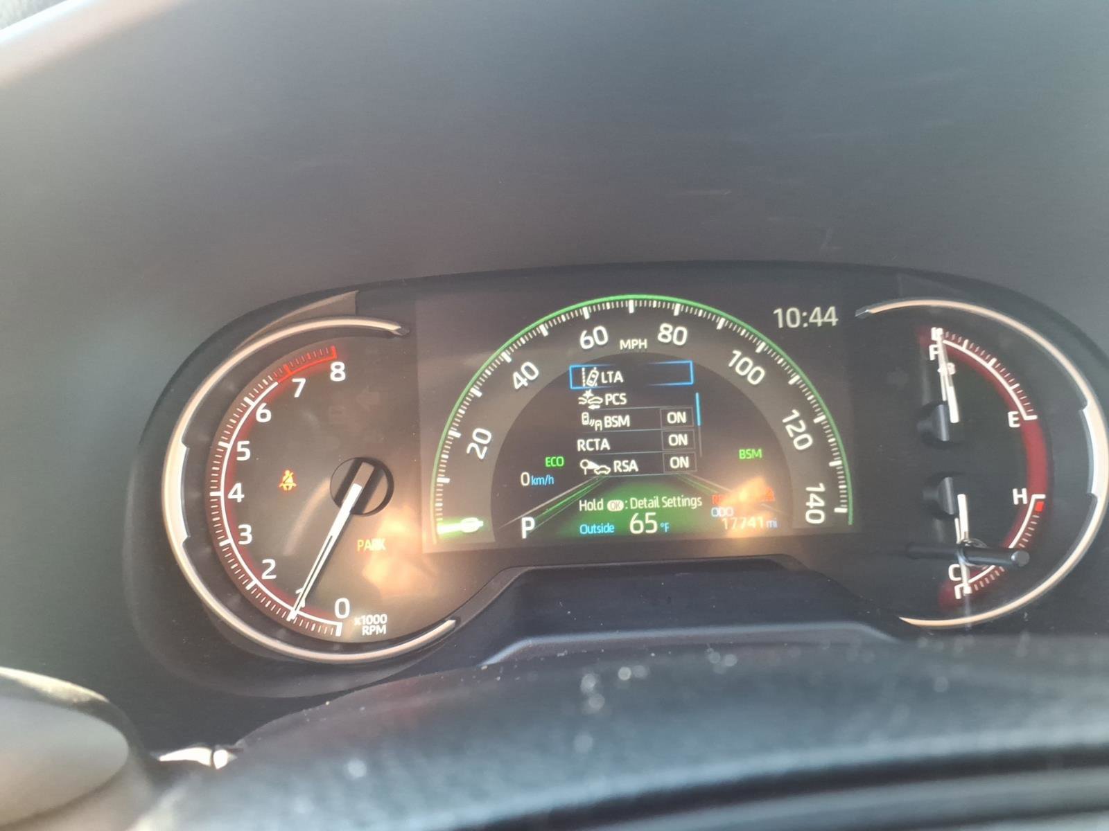 Used 2025 Toyota RAV4 LE image 18