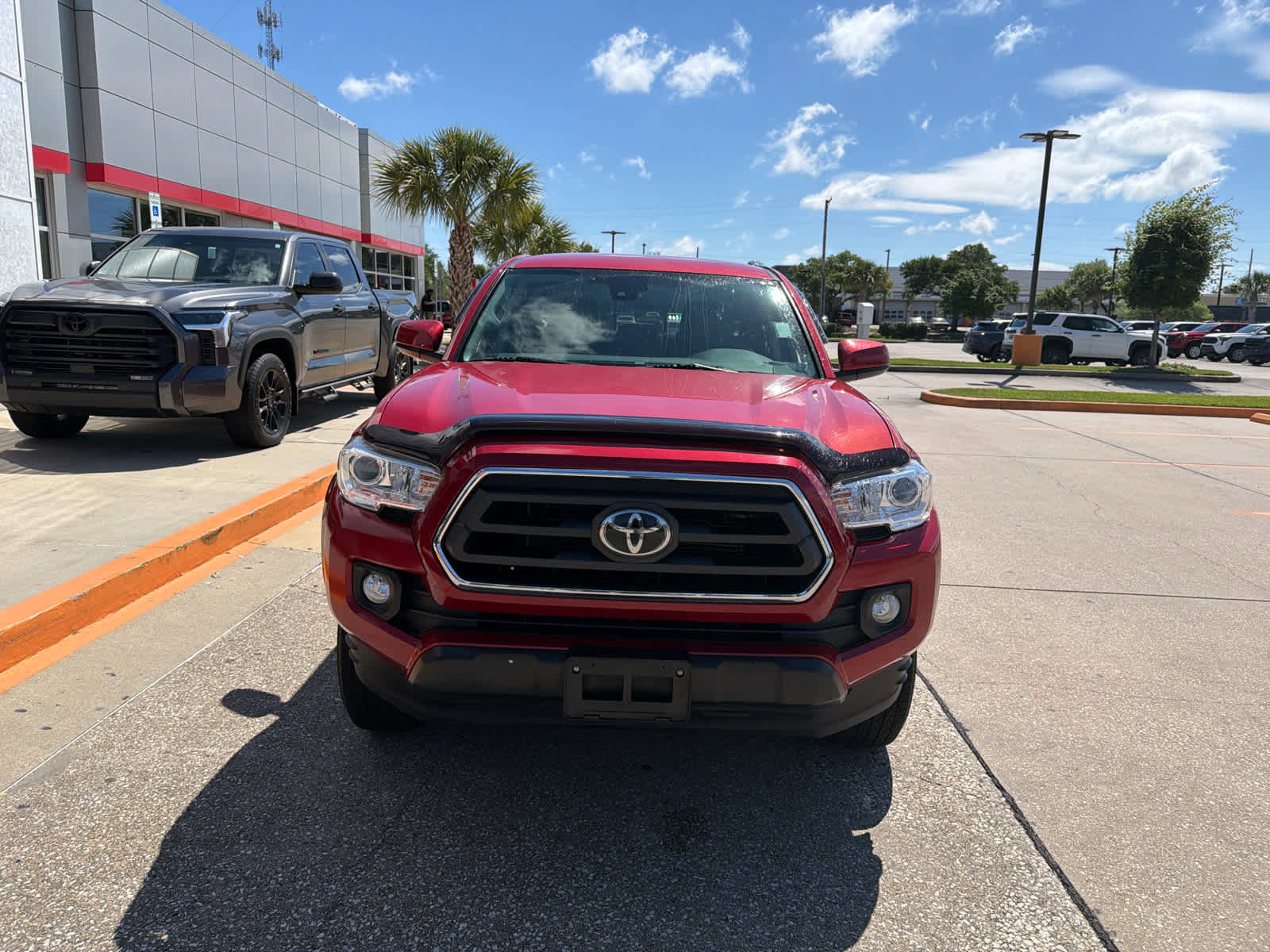 Used 2020 Toyota Tacoma SR5 RWD image 7