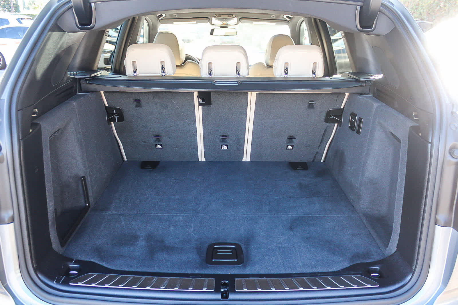 Used 2024 BMW X3 sDrive30i w/ Premium Package image 34