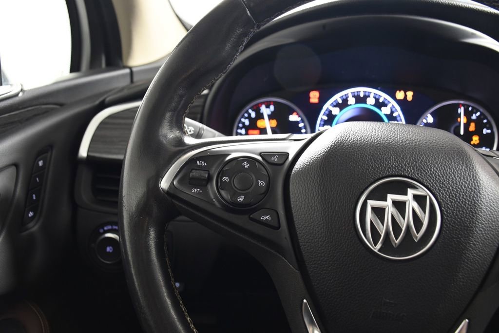 Used 2017 Buick Envision Premium w/ Driver Confidence Package image 29