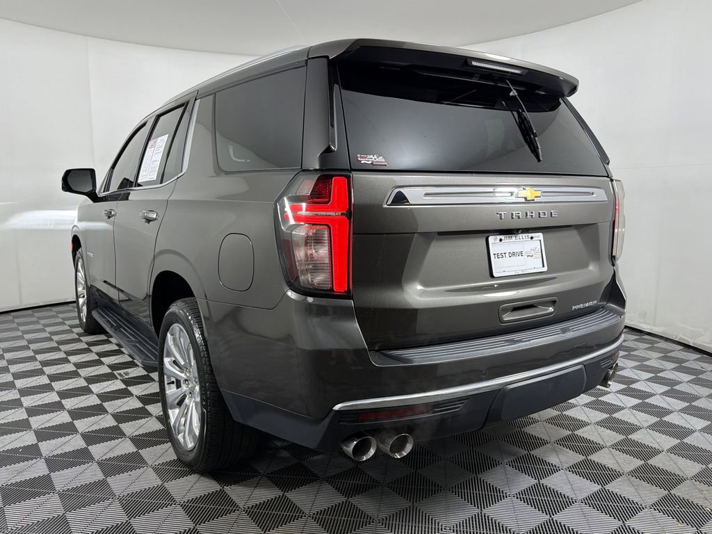 Used 2021 Chevrolet Tahoe Premier w/ Premium Package image 4